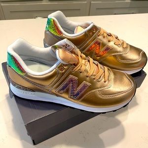 New Balance Rose Gold Sparkling Stunners! 9.5M